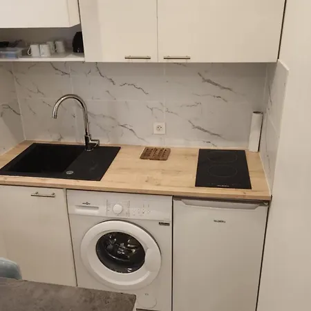 Douillet شقة بيربينيو